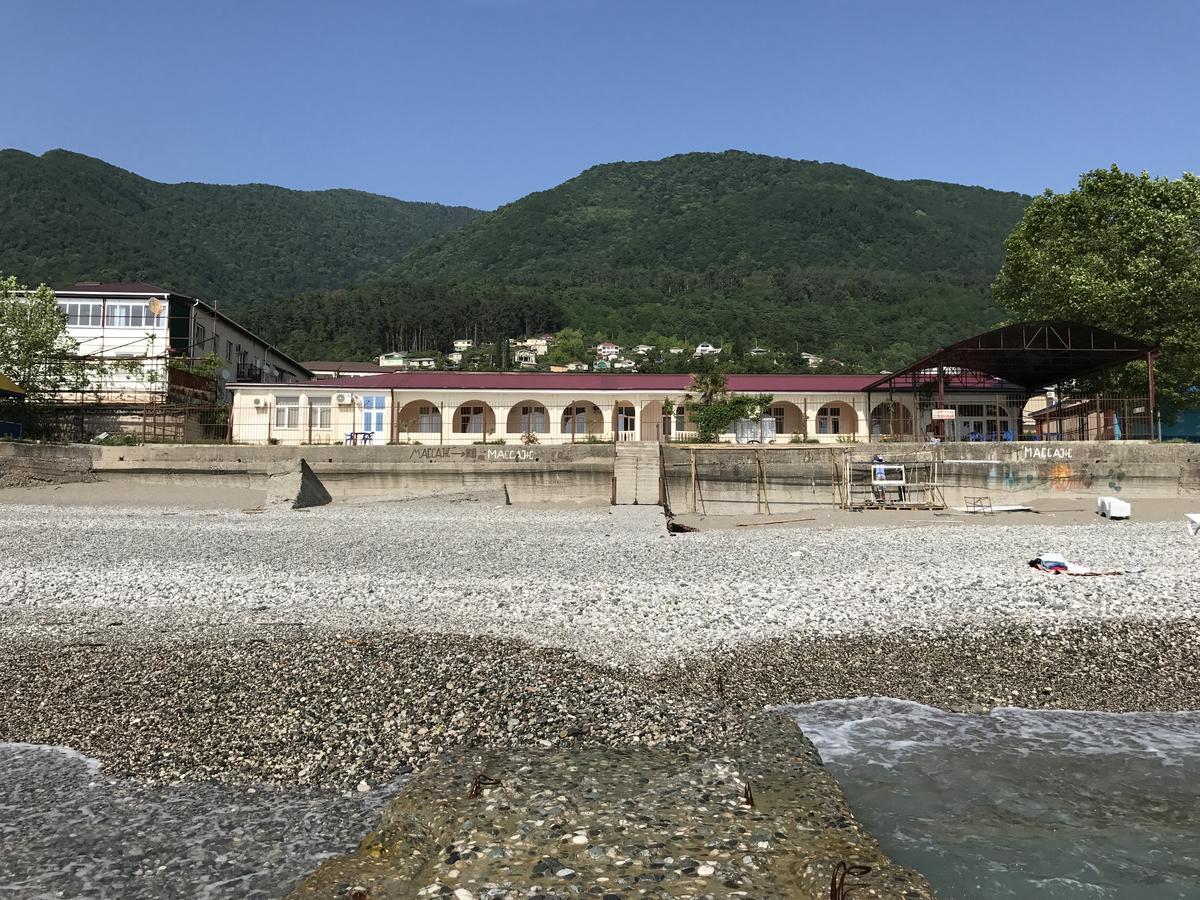 Davel Hotel Gagra Exterior foto