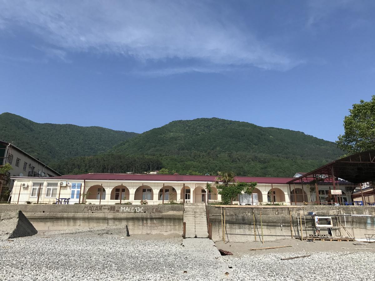 Davel Hotel Gagra Exterior foto