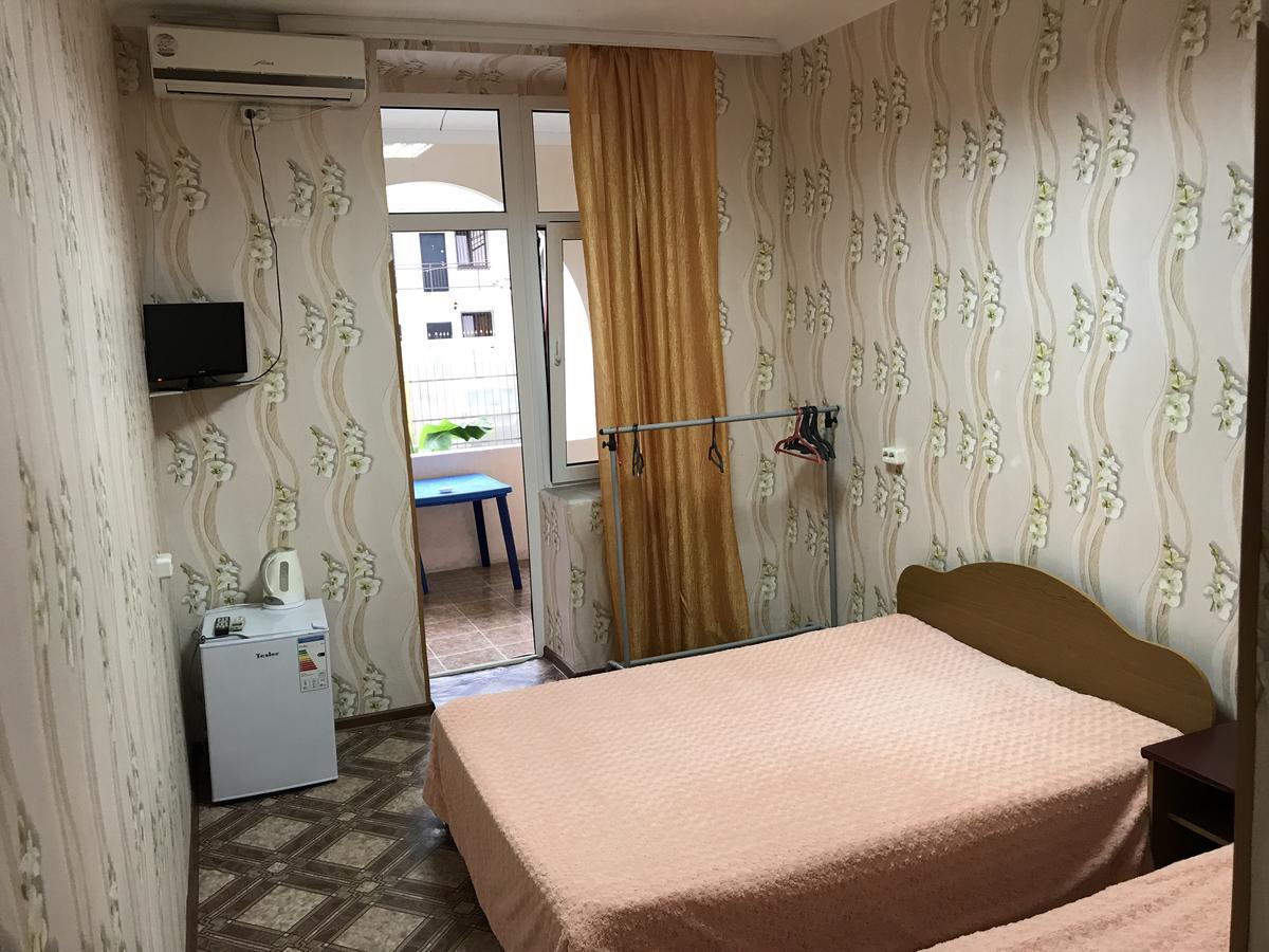 Davel Hotel Gagra Exterior foto