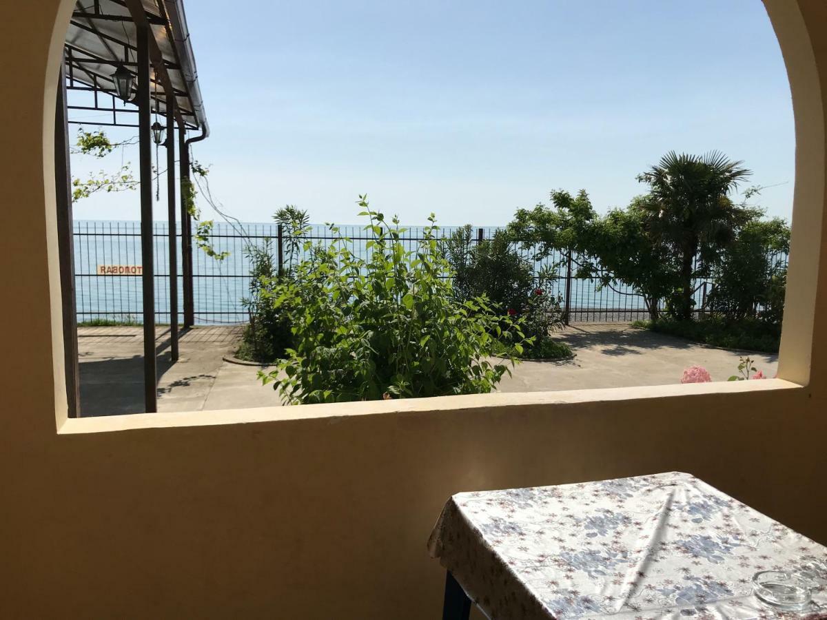 Davel Hotel Gagra Exterior foto